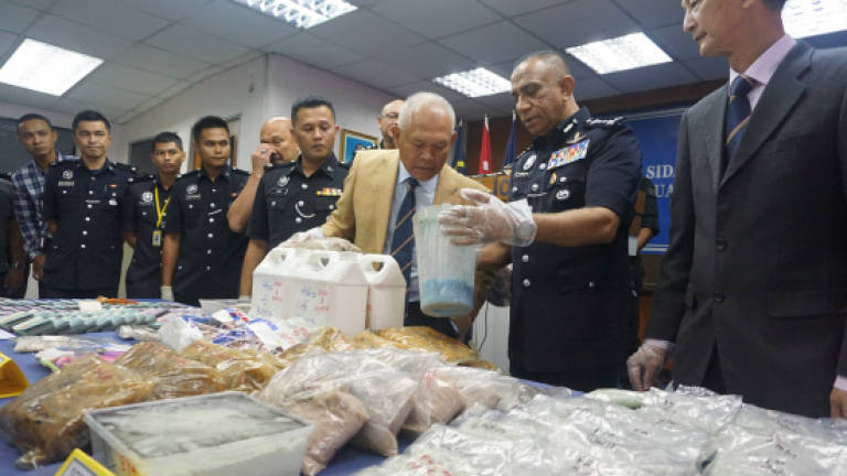 Police cripple drug trafficking syndicate with arrest of eight individual