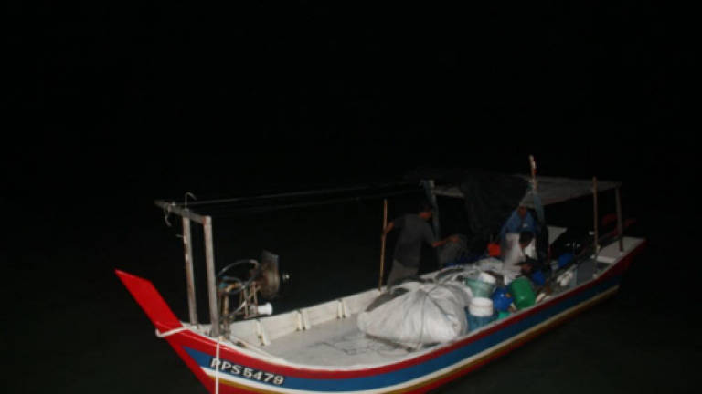 MMEA rescues three fishermen after their boat engine malfunctions