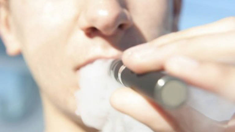 E-cigarettes a 'major public health concern': US surgeon general