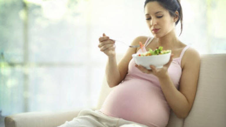 Excess weight gain in pregnancy leads to excess weight gain in children, says new study