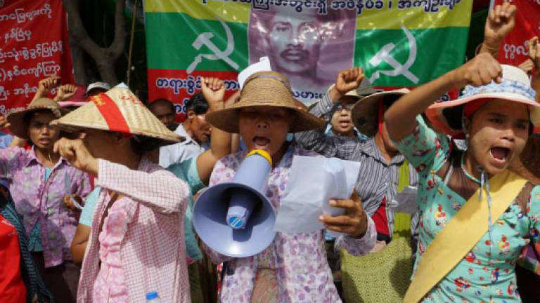 Myanmar farmers stage week-long protest over land grabs
