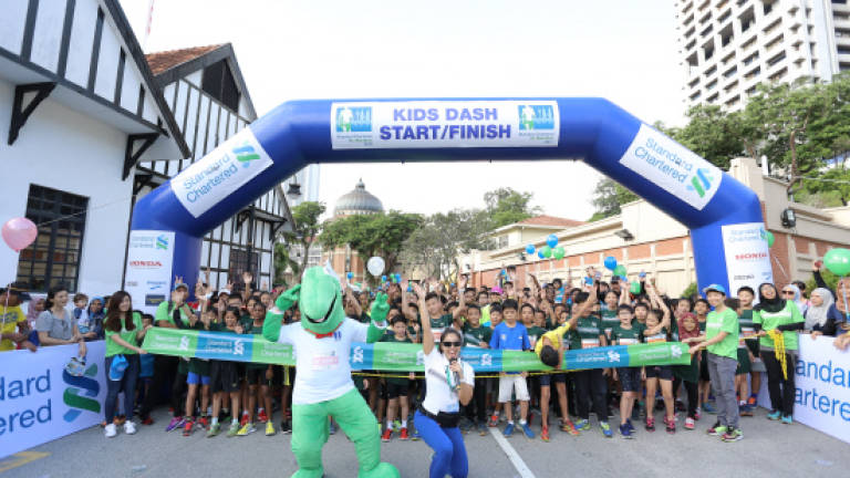 Kenyans conquer Standard Chartered KL Marathon