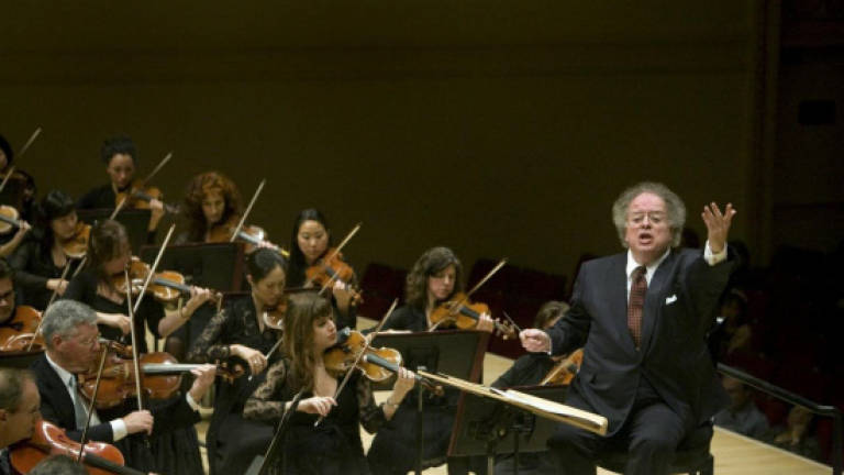 NY's Met sues fired conductor Levine in abuse case