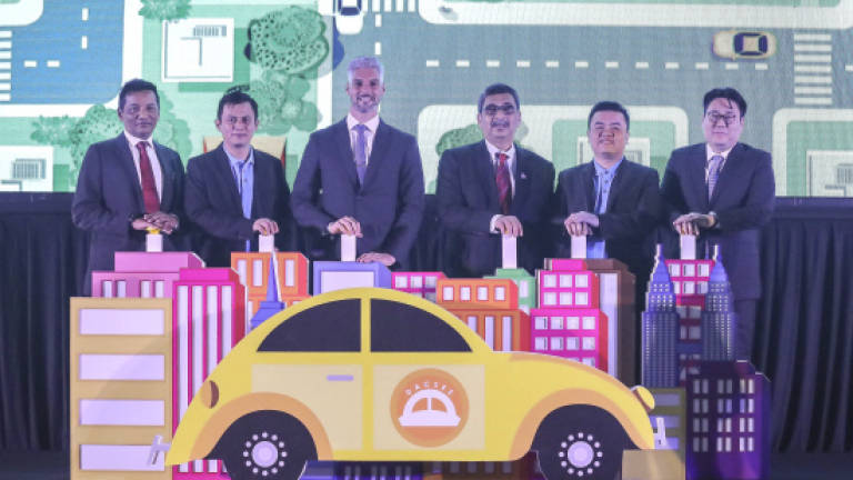 New ride-hailing service DACSEE rides on blockchain technology