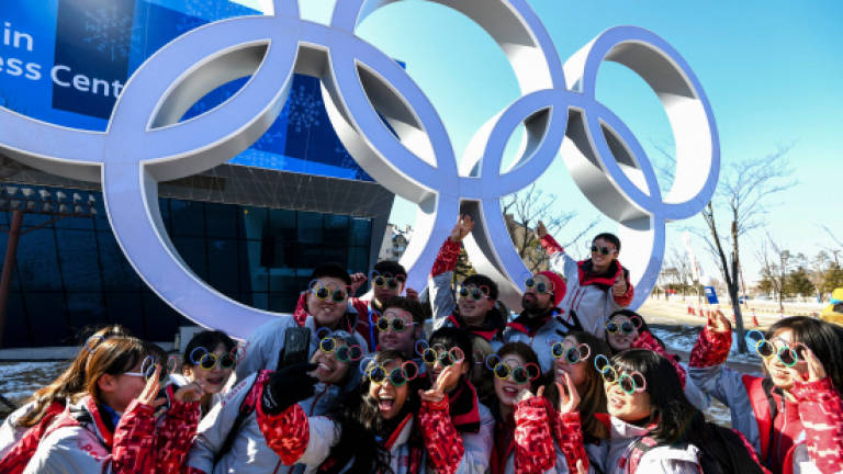 Najib wishes luck to national athletes for winter Olympics.