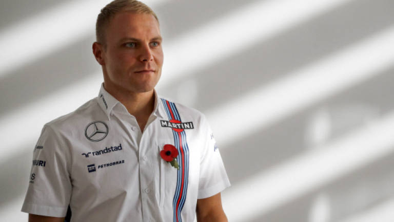 Bottas joins Hamilton in 'dream' Mercedes move