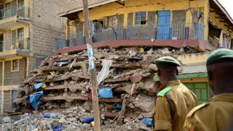 Building collapses in Kenyan capital