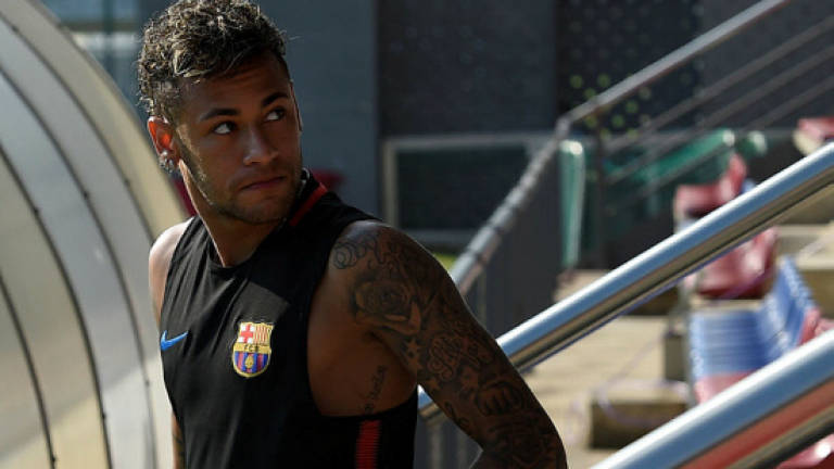 Barca '200%' certain Neymar will stay