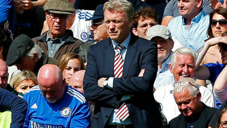 Moyes warns Wenger's successor 'it will be tough'