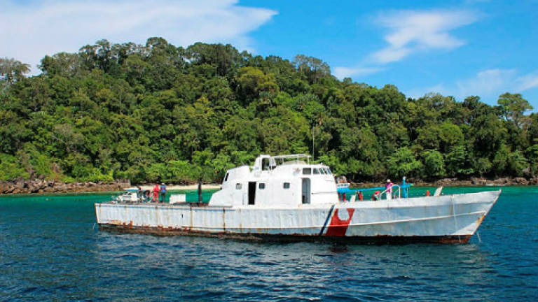 Malaysia foils hijacking of Thai tanker, 10 pirates arrested