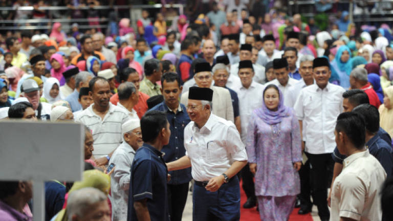 Zakat concept can narrow social gap, strengthen muslim hub: Najib