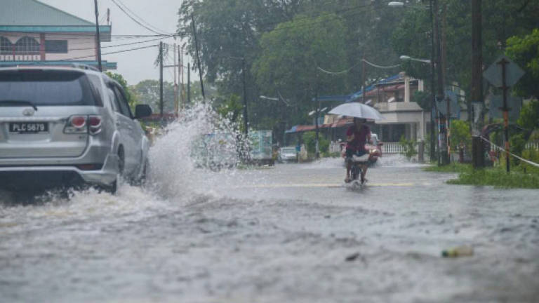 Penang flood: Residents in low-lying areas on alert