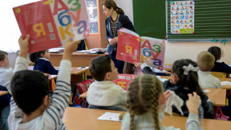Armenia's plans on teaching Russian raise fears of Moscow influence