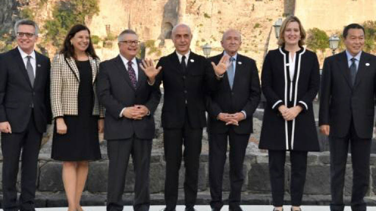 G7 tackles foreign fighters as EU helps shut 'terror' route