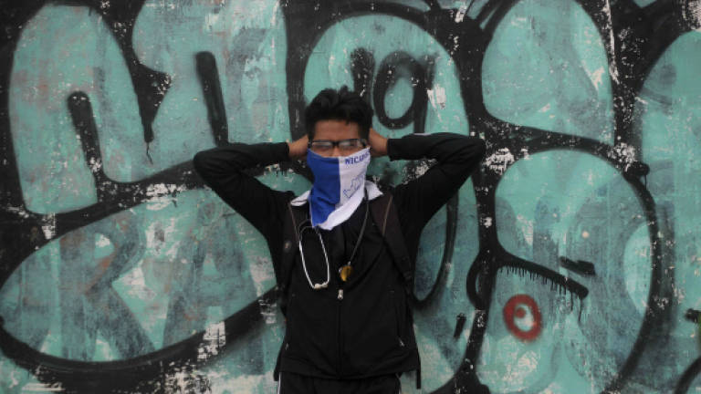 Nicaragua protesters defy Ortega crackdown
