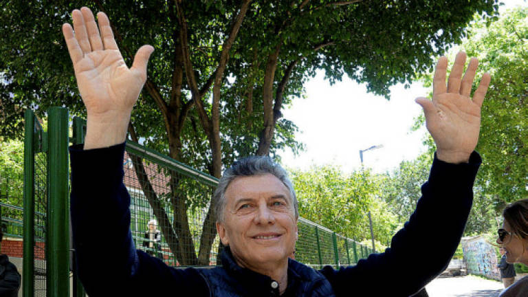 Boost for Macri in mid-term Argentina vote: exit polls
