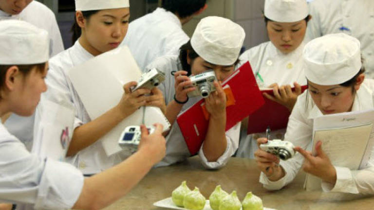 Japanese chefs hone skills in cradle of French cuisine