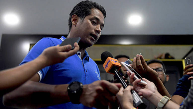 Khairy to take legal action against Rafizi
