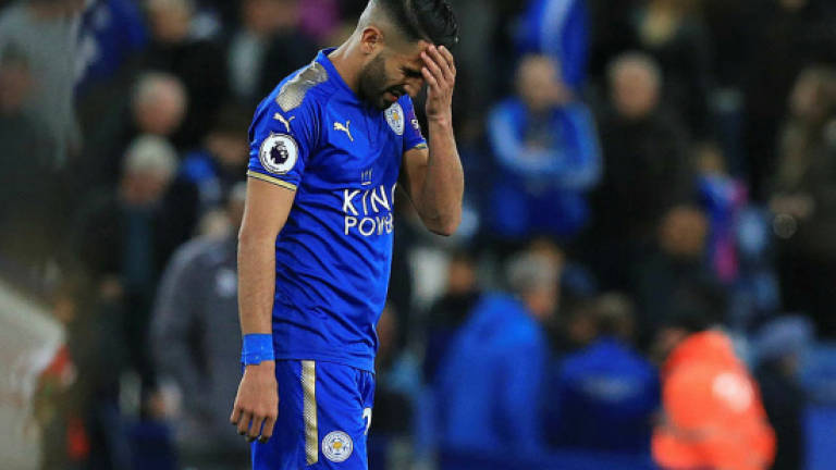 Mahrez snatches draw for struggling Leicester