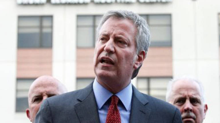 Democratic NY mayor wins second term