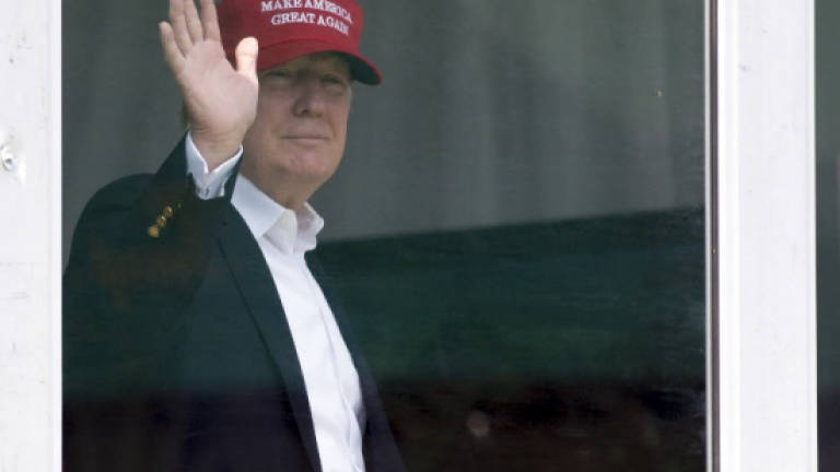 Trump faces tough return to Washington 'swamp'