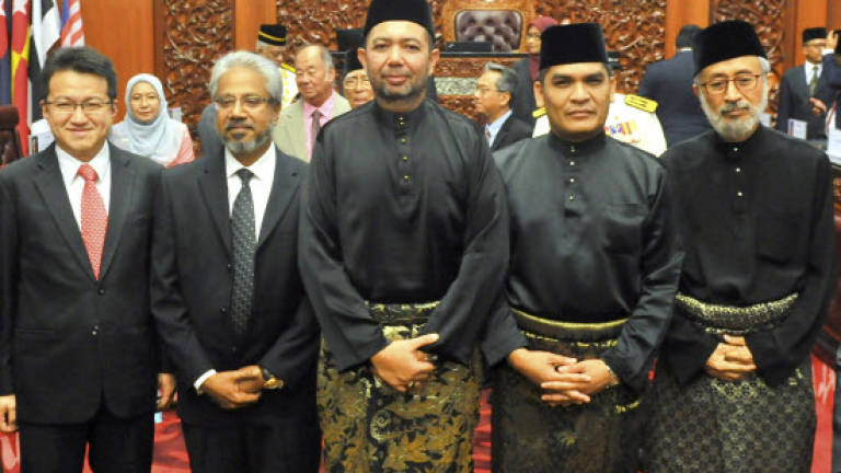 Waytha Moorthy and four other senators appointed as deputy ministers