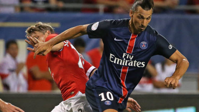 Zlatan strikes as PSG down United