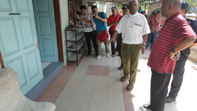 Meat found in mosque compound Meat found in mosque compound