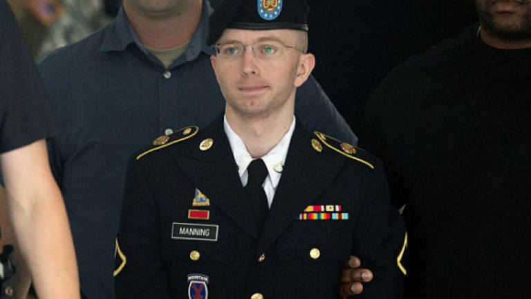 Manning 'afraid' since release, but doesn't plan to lay low