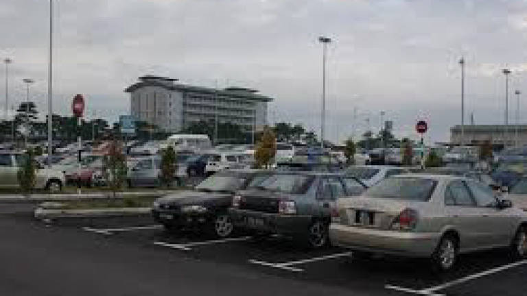 Parking touts fined RM800 each