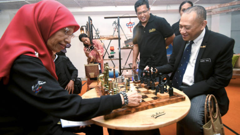 Ministry to earn RM210m from tourism tax: Nazri