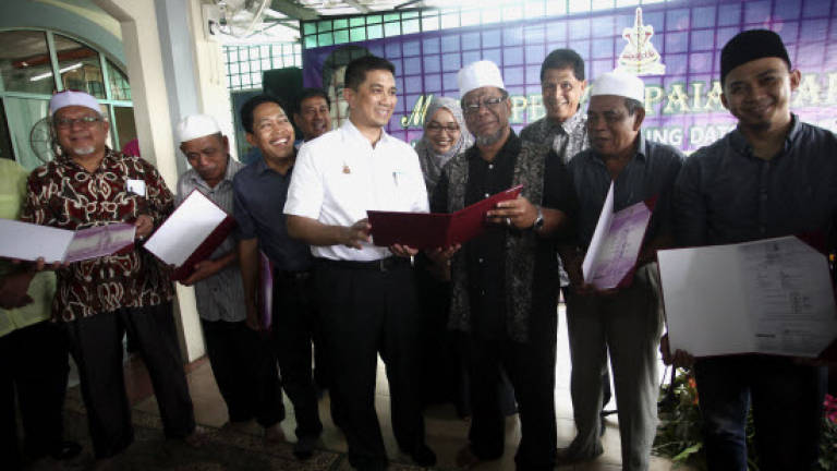 S'gor land is owned by the people, says Azmin Ali
