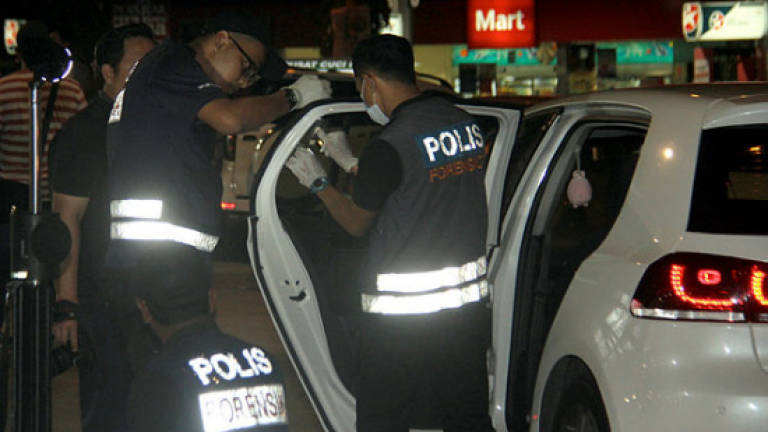 Manhunt underway for suspects involved in gruesome murder at Johor petrol station