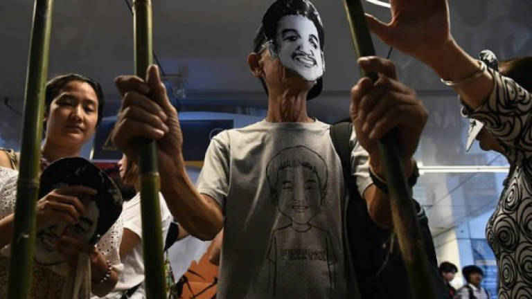 Thai student leader jailed for lese majeste