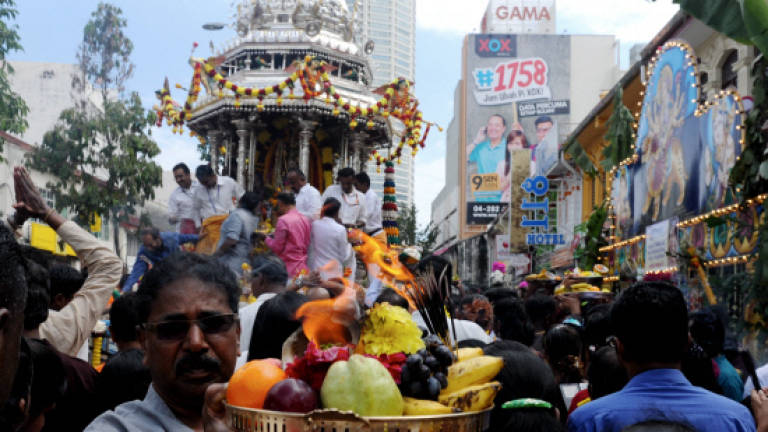 Video of bulls struggling to pull Thaipusam chariot goes viral