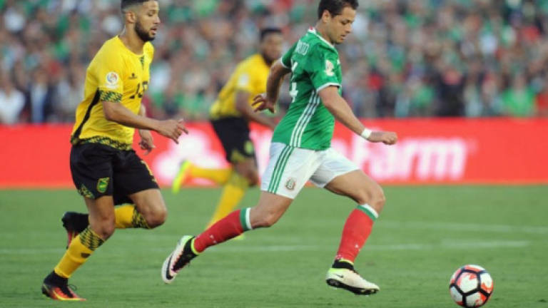 Mexico beat Jamaica to reach Copa America knockout