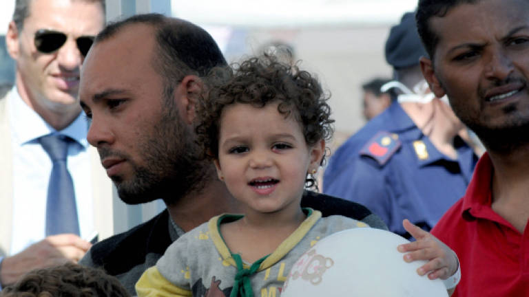 40 dead in new migrant tragedy in Med, 2,000 in danger
