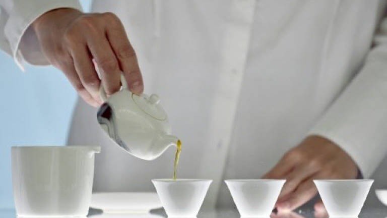 Taiwan tea entrepreneurs brew up new twist on tradition