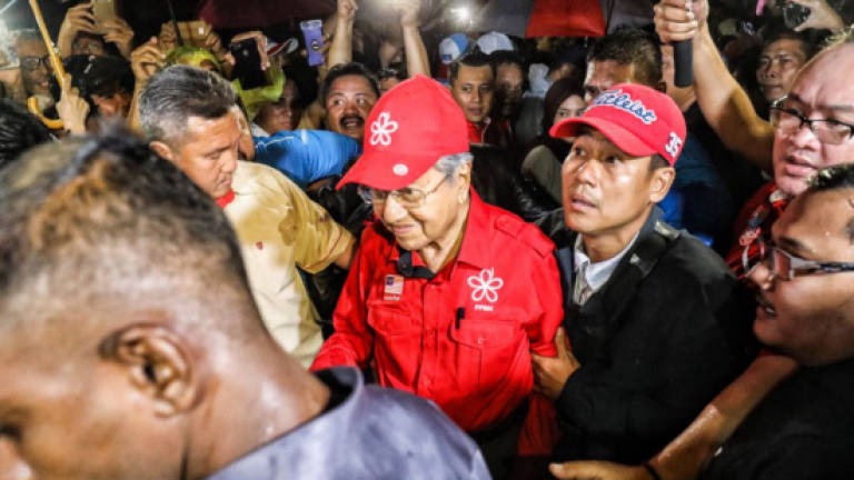 Tun M rubbishes Zahid allegations of plan for sympathy votes (Updated)
