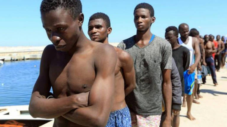 35 migrants feared drowned off Libya: Coastguard