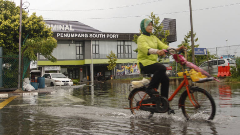 Kampung Tok Muda residents prepared to face high tide phenomenon