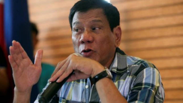 Philippines' Duterte meets alleged drug lord