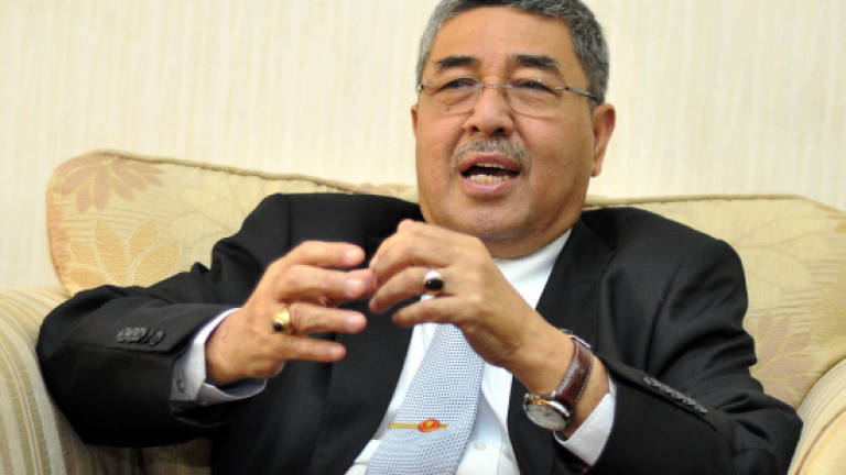 Ahmad Bashah urged to quit as KFA president immediately