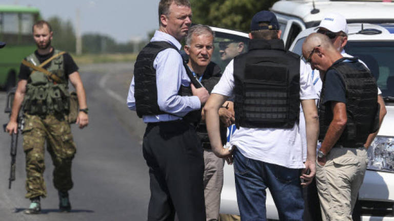 OSCE: International experts reach MH17 crash site
