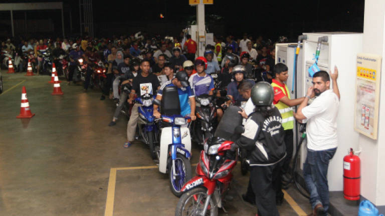 Free petrol for motorcyclists in Federal Territories from April