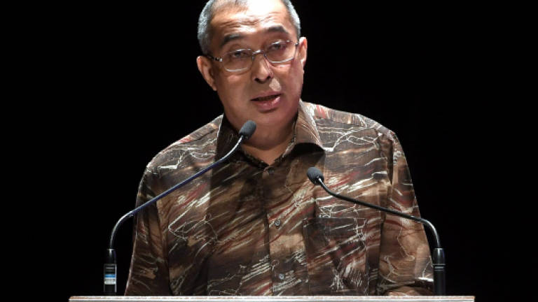 Too late for Tun M to change history: Salleh
