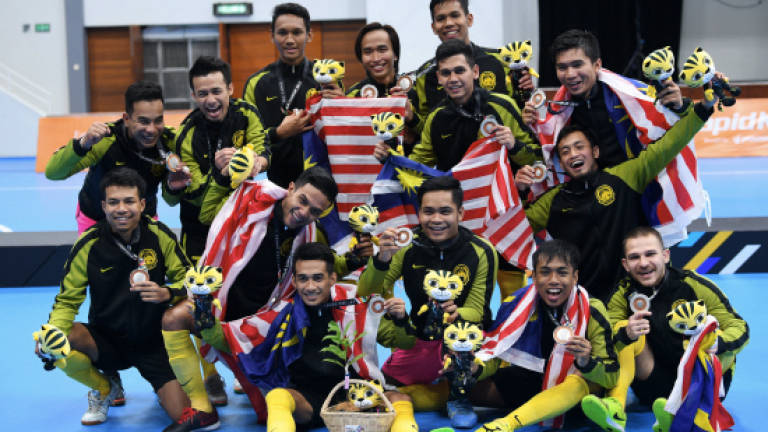 Malaysia men's futsal settle for silver