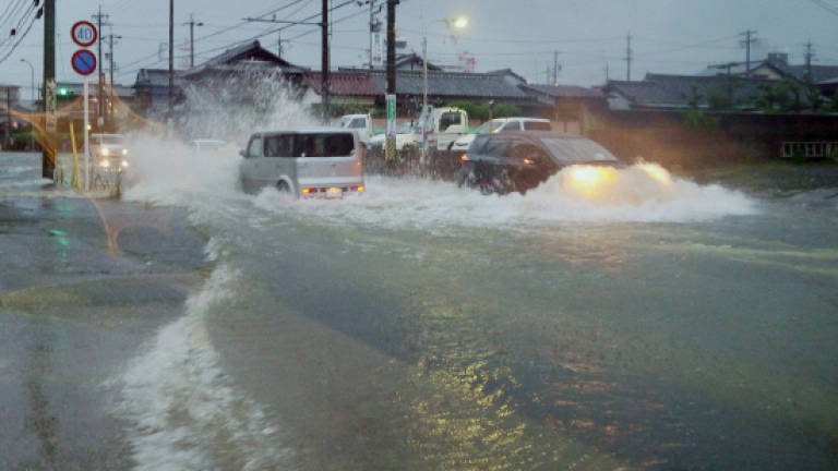 Typhoon Halong makes landfall on Japan's western main island