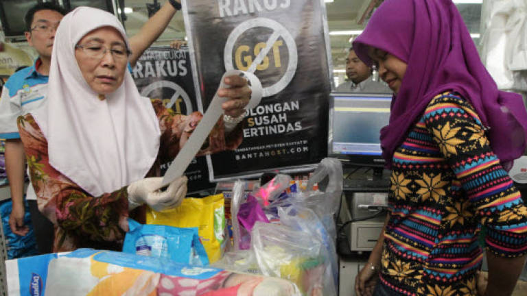 Wan Azizah clear on stand against GST