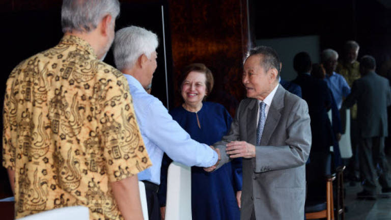 Robert Kuok joins Council of Eminent Persons meeting